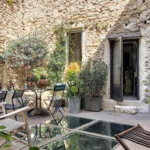  Maison d'hôtes La Vie De Chateau France